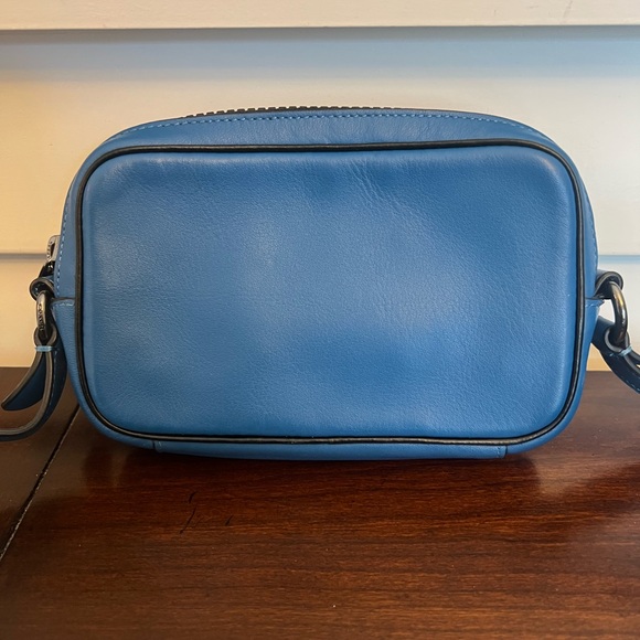 Coach Mini Edge Double Pouch Crossbody With Coach Patch - Picture 4 of 6